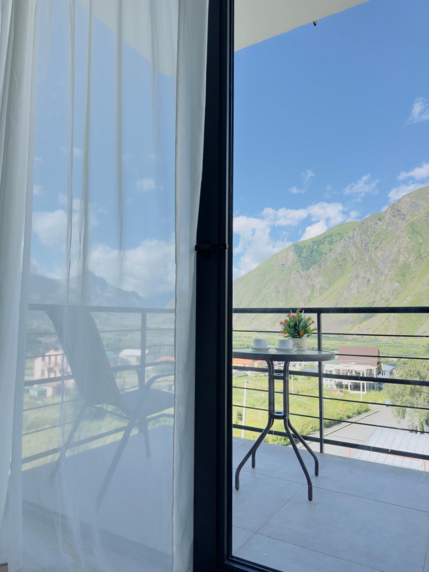 Hotel Chalet Kazbegi Extérieur photo